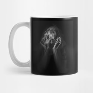 scary, screaming face Mug